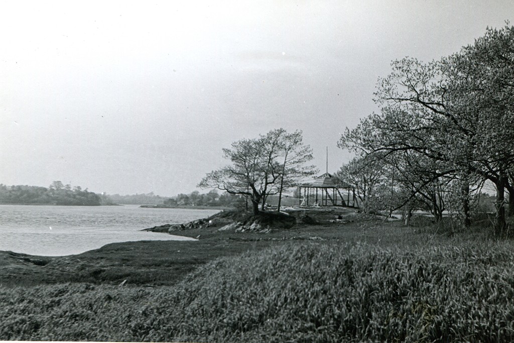 A black and white photo of the kiosk at Jordan Point