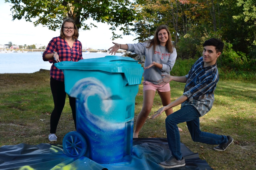 Even the bin to collect the ocean debris was a work of art