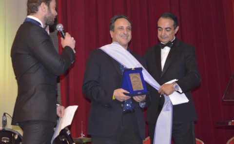 Anouar Majid receives peace ambassador award at Ibn Battuta International Festival