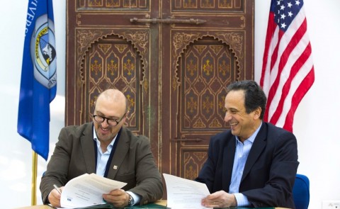 Anouar Majid, Ph.D., and Carl Jubran, Ph.D. sign a study abroad agreement