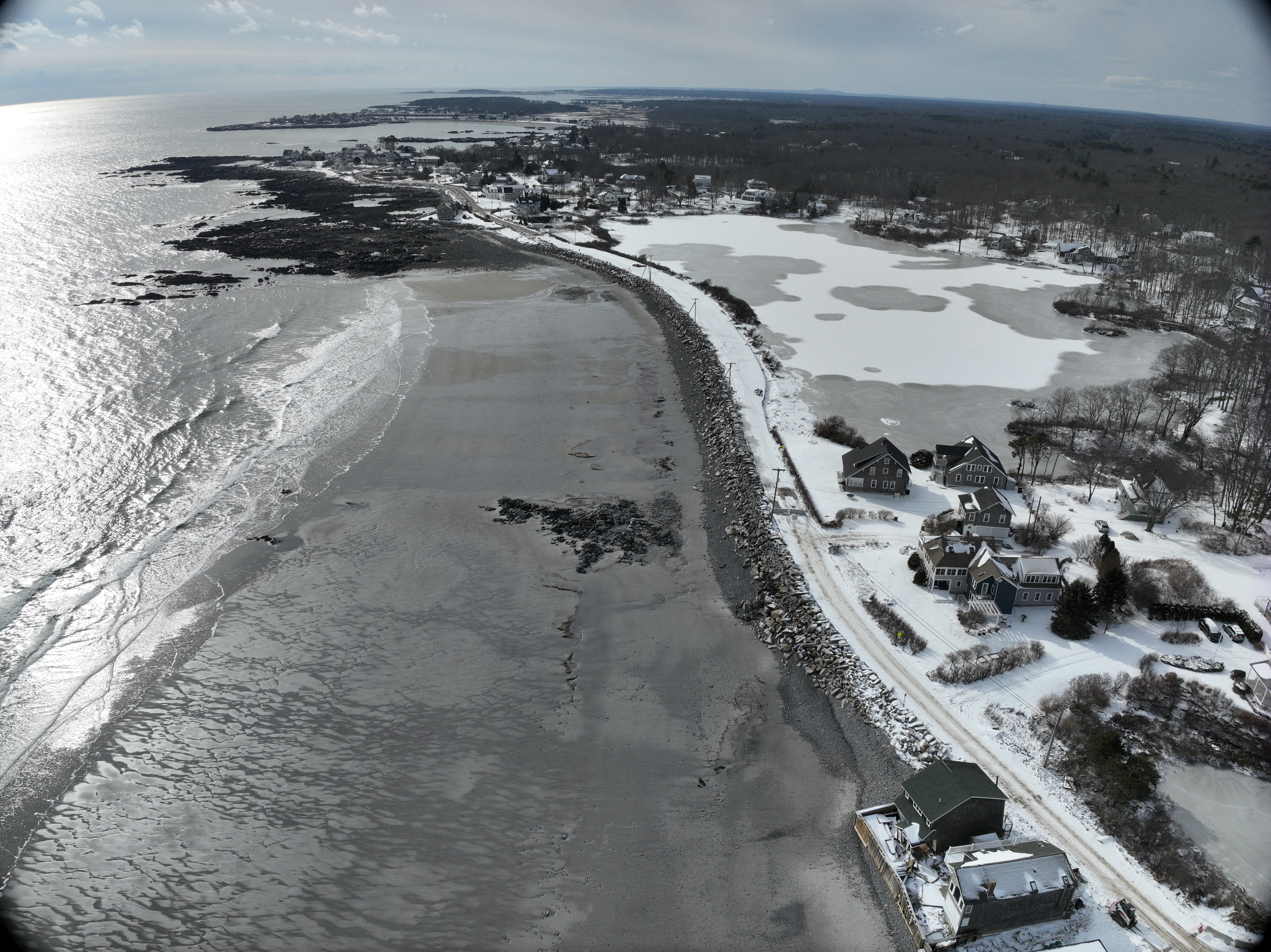    UNE research team first to publish report on impact of historic January 2024 storms on Maine coastlines 
