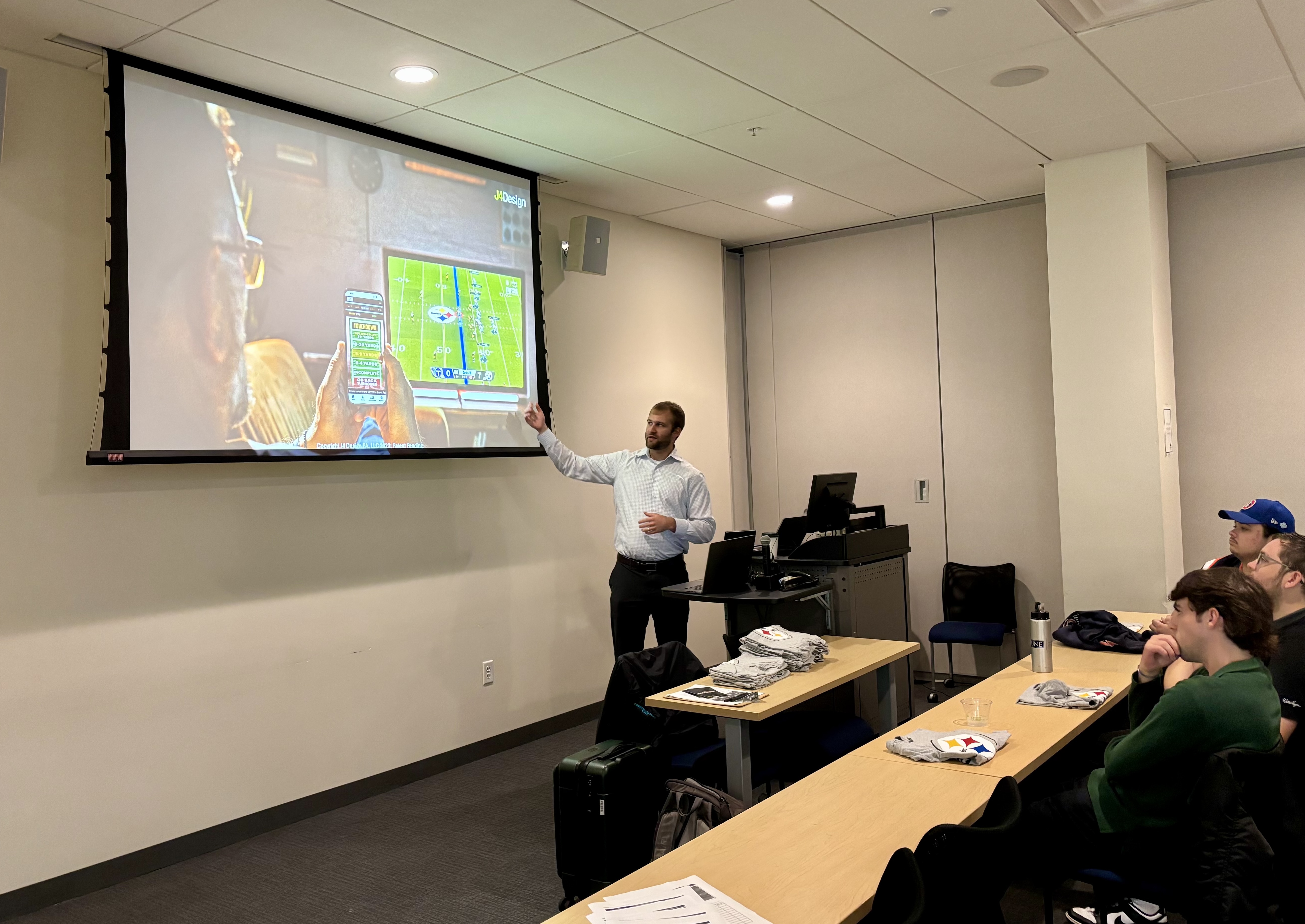 UNE students help beta test NFL app.