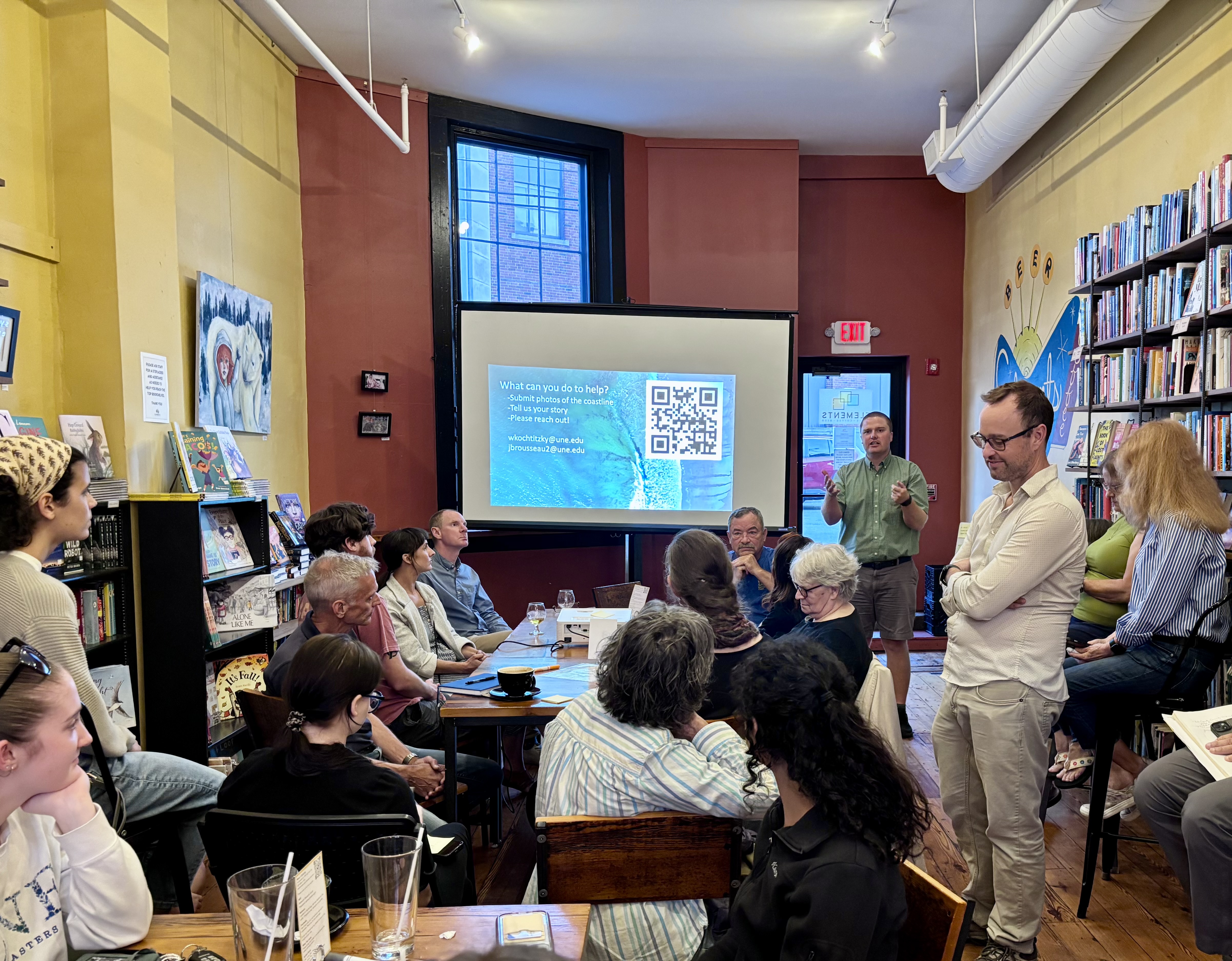 UNE’S second public Science Cafe draws a packed house at Elements  