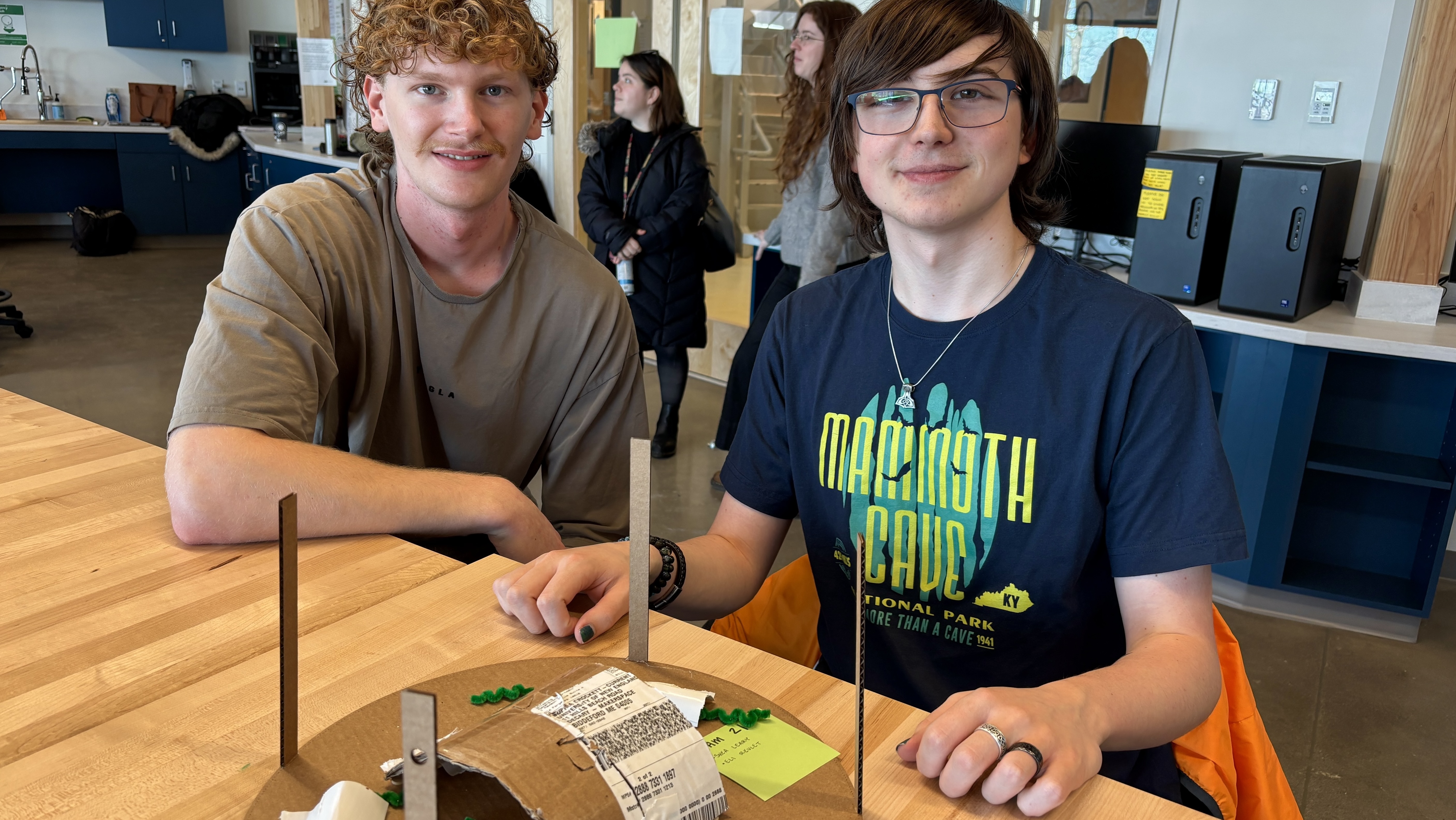 UNE students compete in eel enclosure competition. 