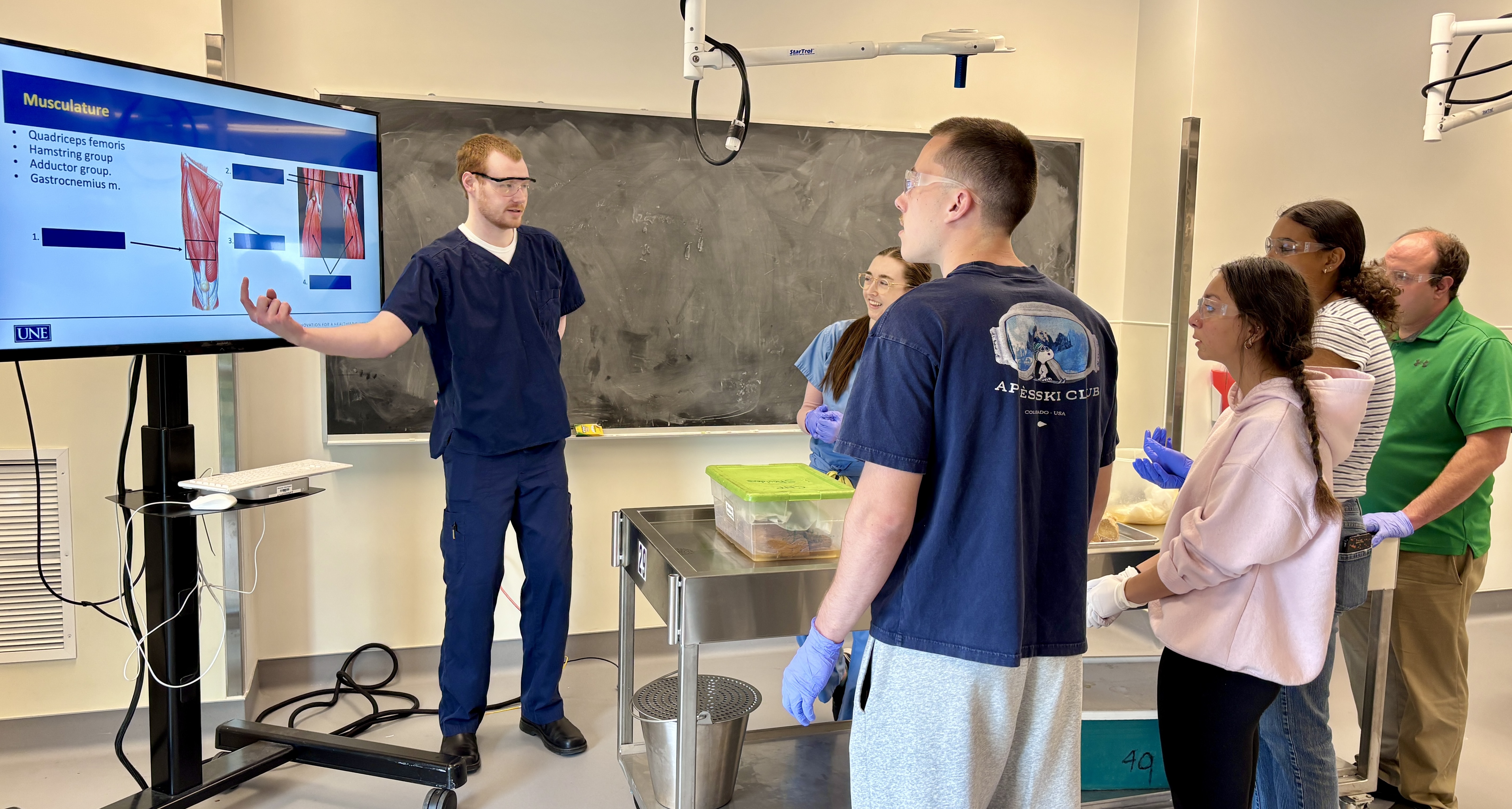UNE medical students teach anatomy lessons to high schoolers across the state of Maine, sharing pathway to health professions 