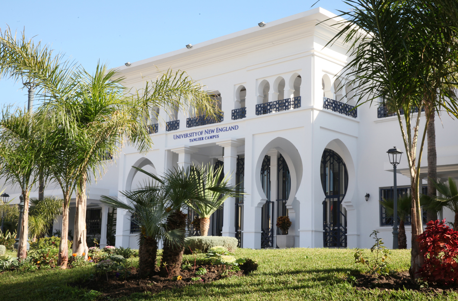 une-morocco-university-of-new-england-in-maine-tangier-and-online