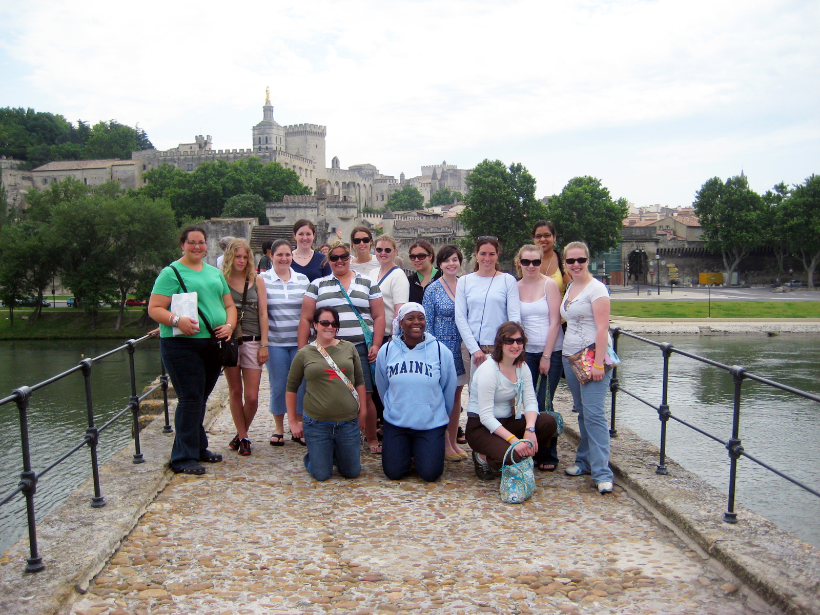 UNE students in France