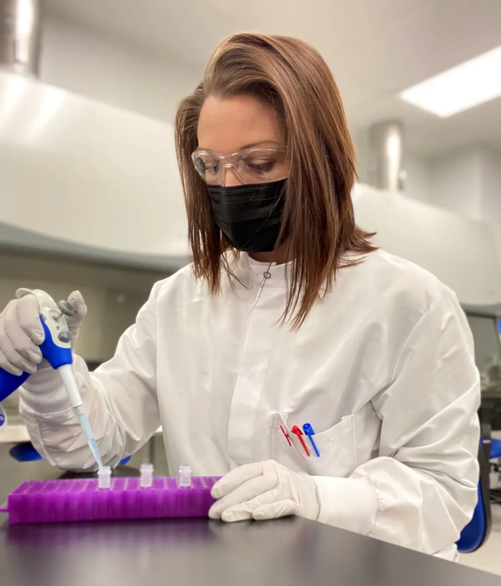 Lauren Rogers performing research