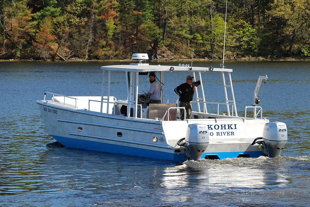 U N E Marine Research Vessel R/V Sakohi