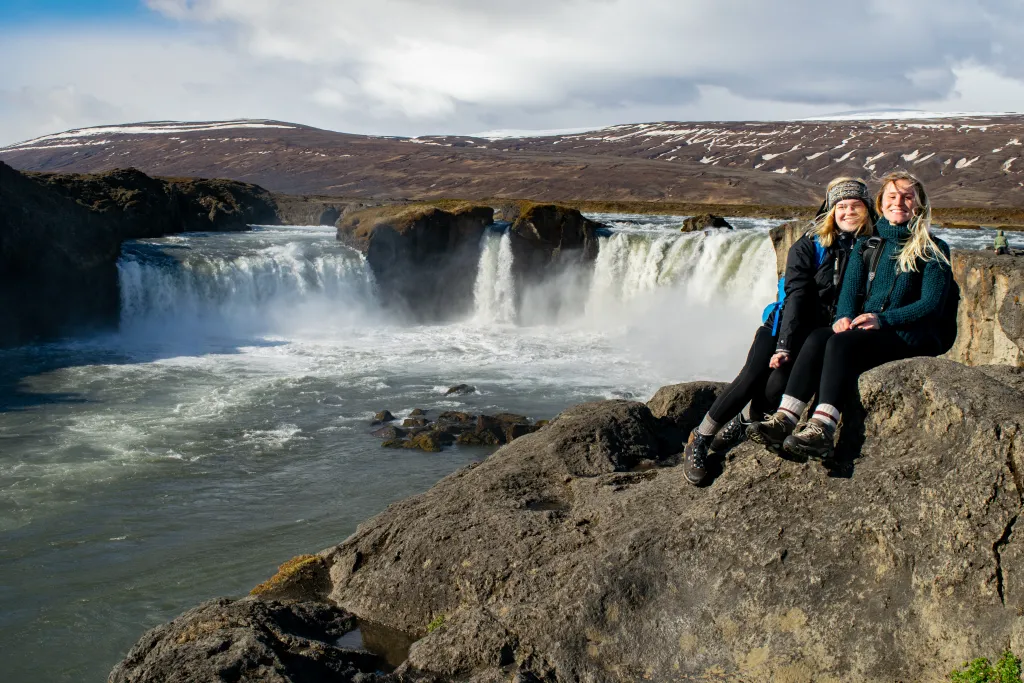 UNE Students at Waterfall in Iceland
