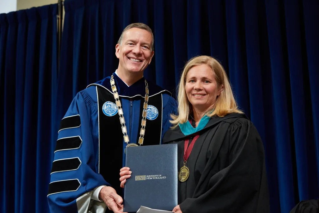 Pingree accepts the Deborah Morton Award