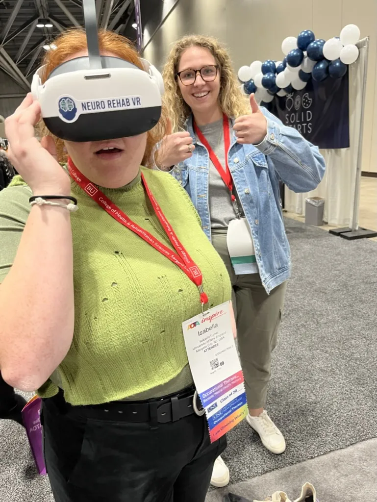 Students test out virtual reality headsets
