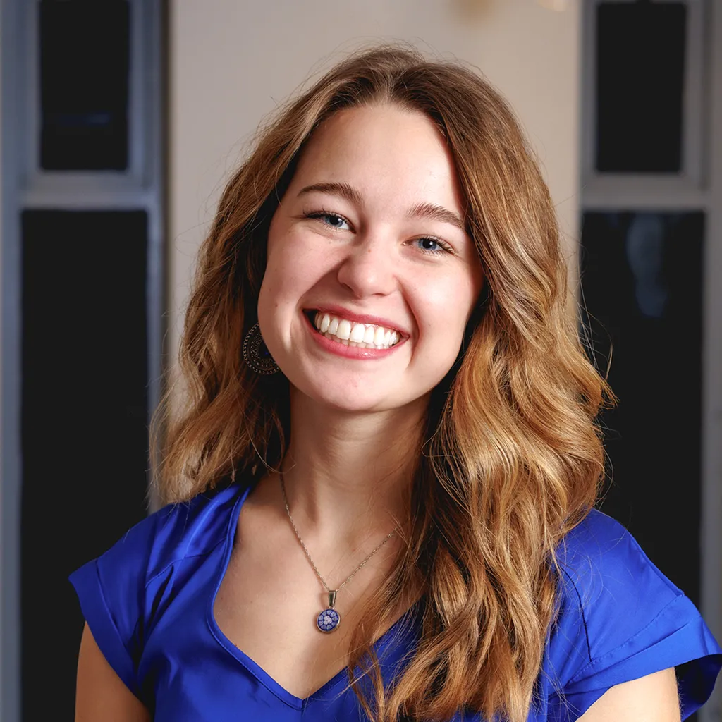 Headshot of Grace Curley