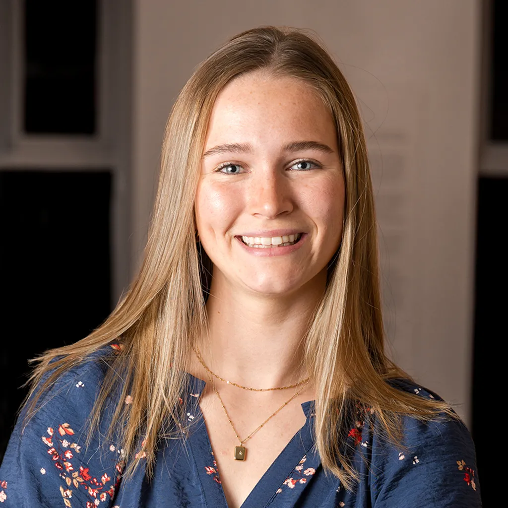 Headshot of Olivia Chase