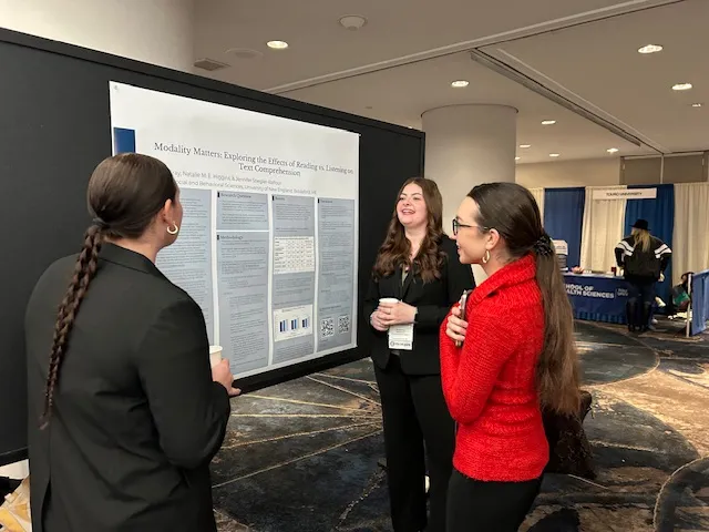 UNE students and faculty present two research studies at the 96th Annual Eastern Psychological Association Conference