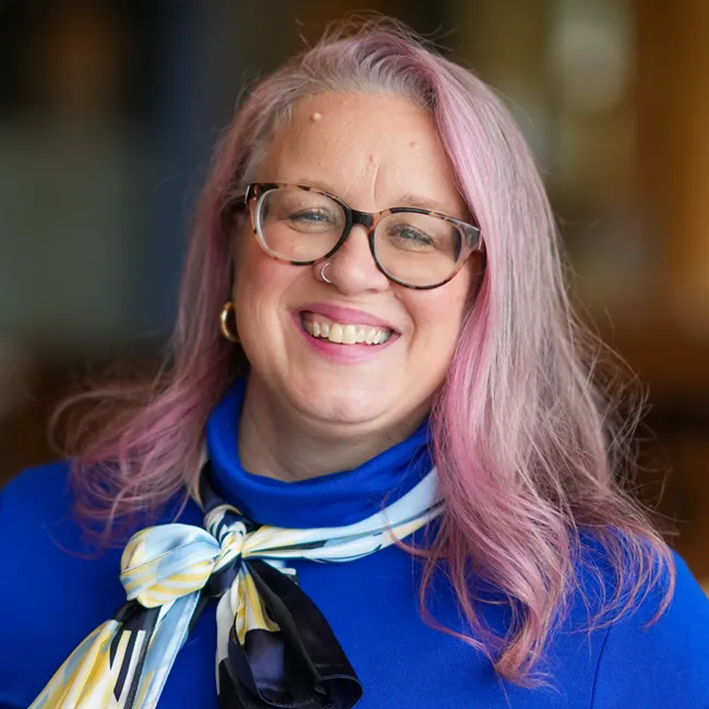 Headshot of Shannon Zlotkowski