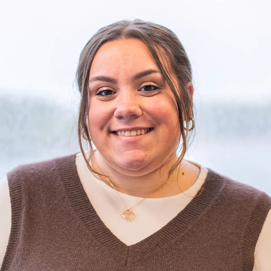 Headshot of Hailey Carr