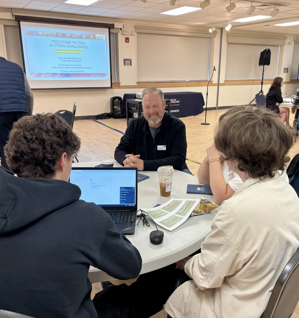 UNE faculty, business executive board mentor high schoolers in regional workforce development challenge 