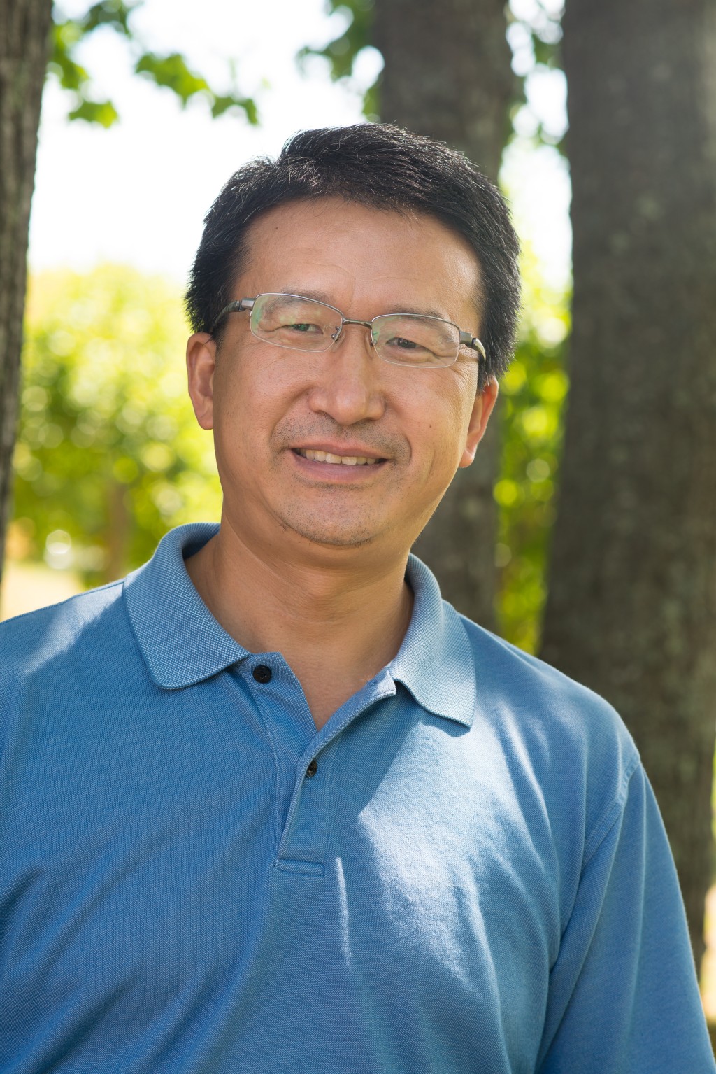 Associate Professor of Biology Lei Lei