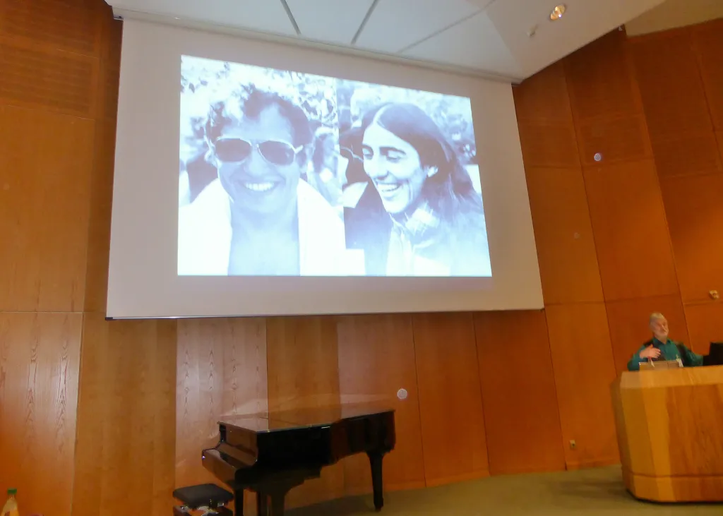 Don and Ada Olins