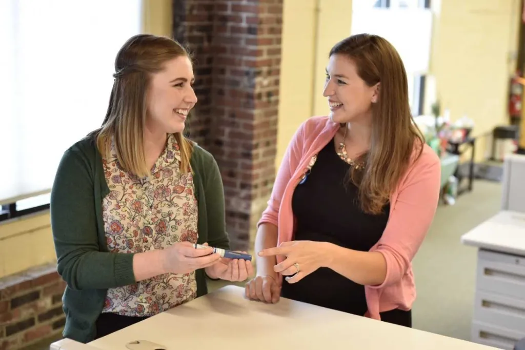 Current resident Sarah Lant is teaching a specialty pharmacy elective with UNE alum Kirsten Bruell