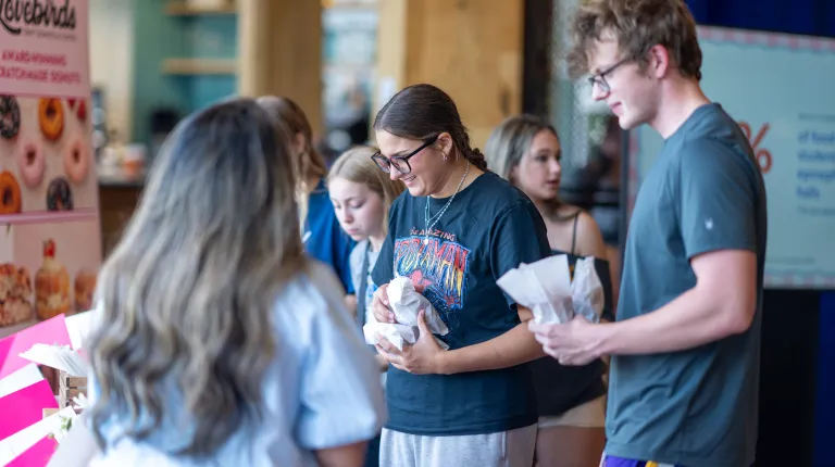       UNE advances food-allergy safety with rollout of emergency epinephrine lockers at community awareness event