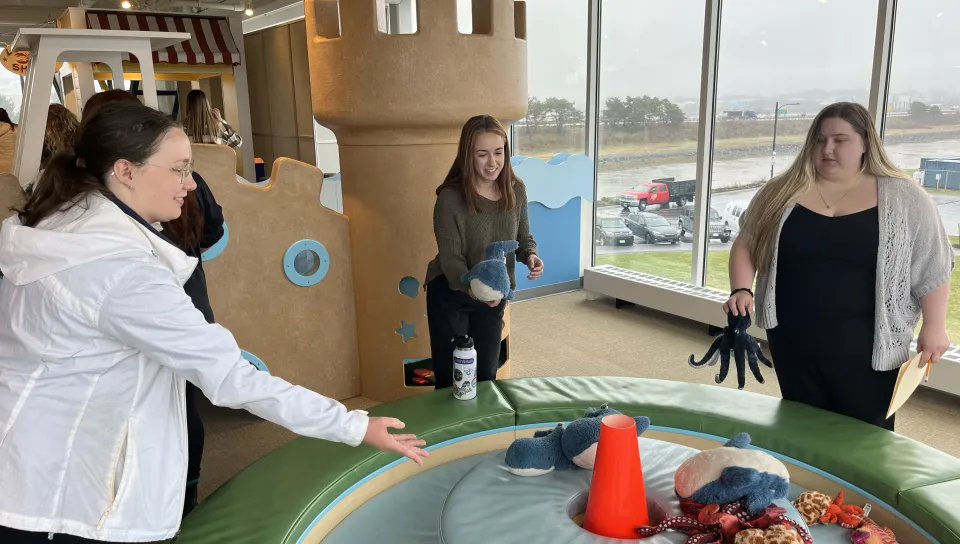 Students play a sensory game