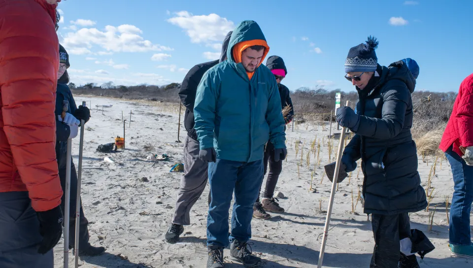UNE students aid Biddeford Pool Conservation Trust in coastal restoration effort  
