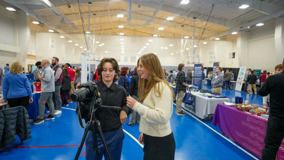 UNE student photographers ready to take professional headshots