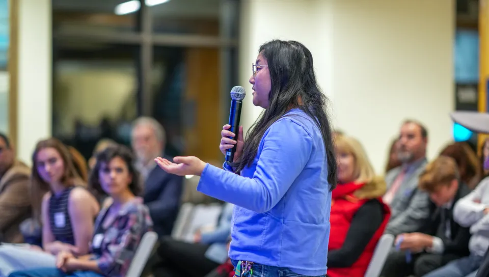 A student asking David Shaw a question