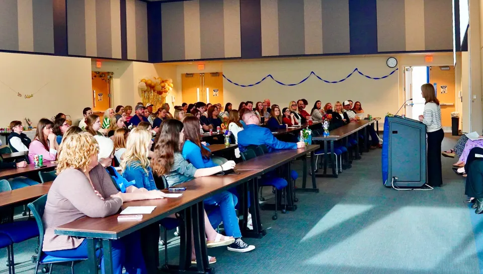 UNE’s PSI CHI Honor Society Chapter welcomes 26 new members