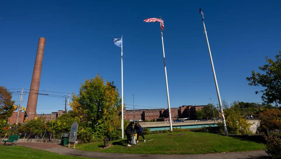 UNE medical students give back to Biddeford with park cleanup “legacy event”