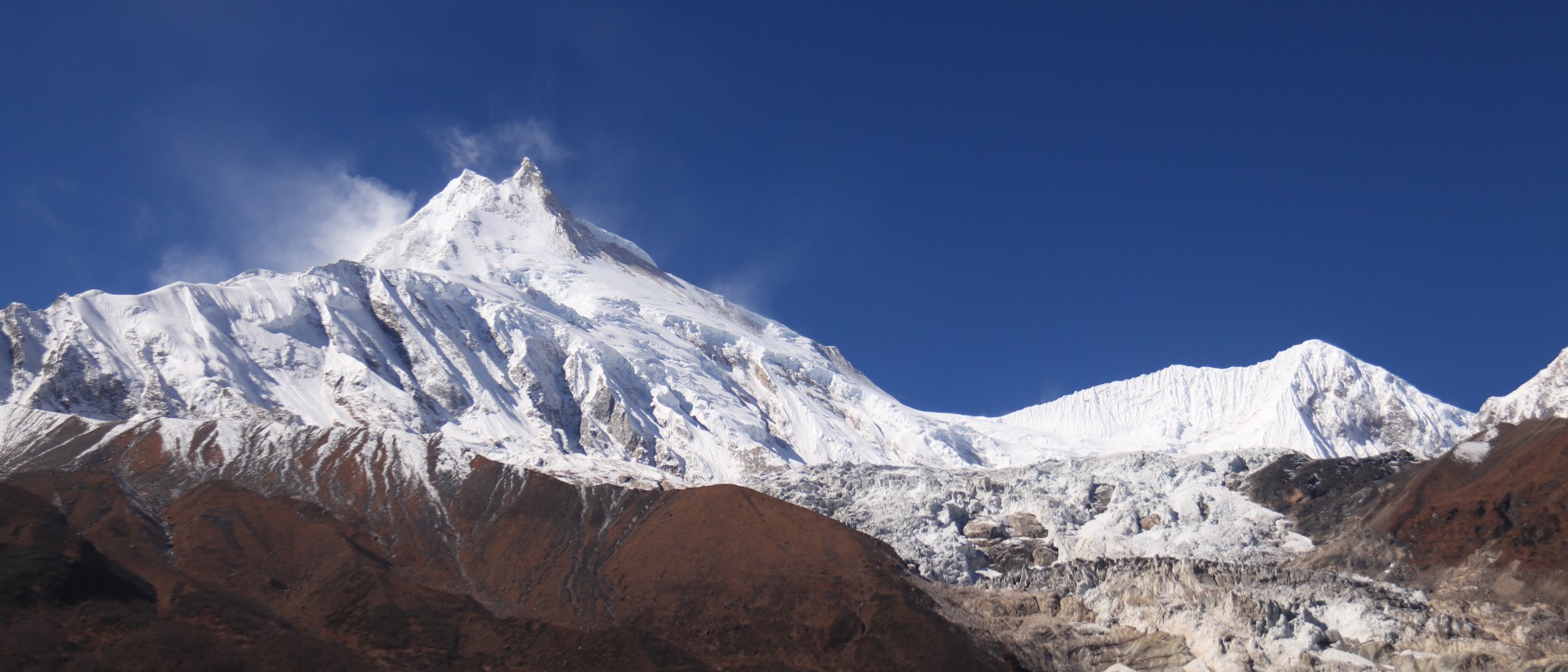 Photo of a snow-capped mountain in Nepal