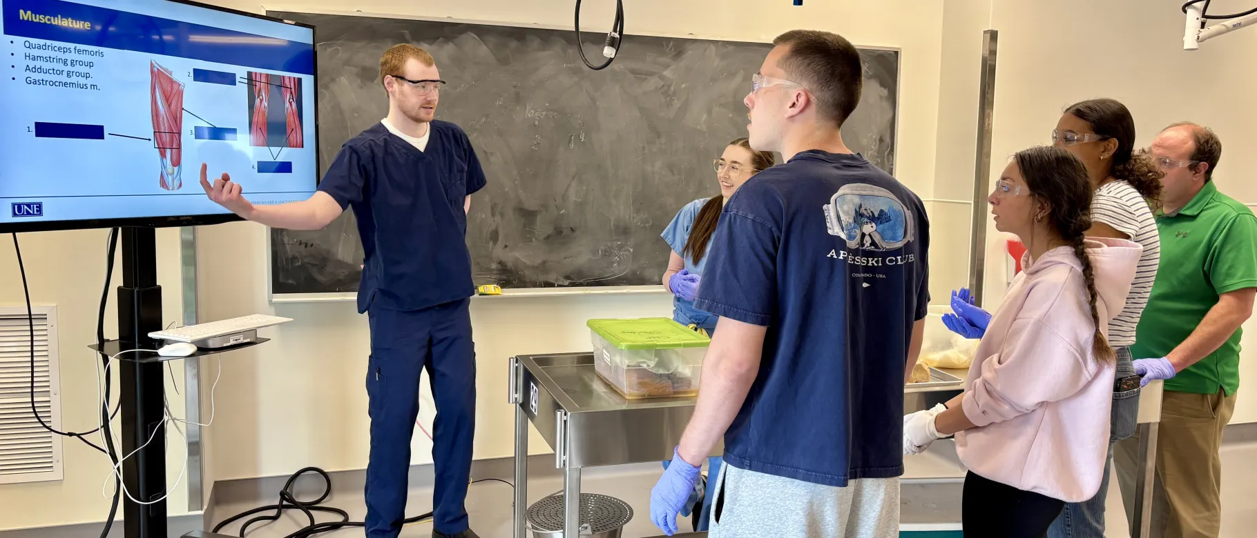 UNE medical students teach anatomy lessons to high schoolers across the state of Maine, sharing pathway to health professions 