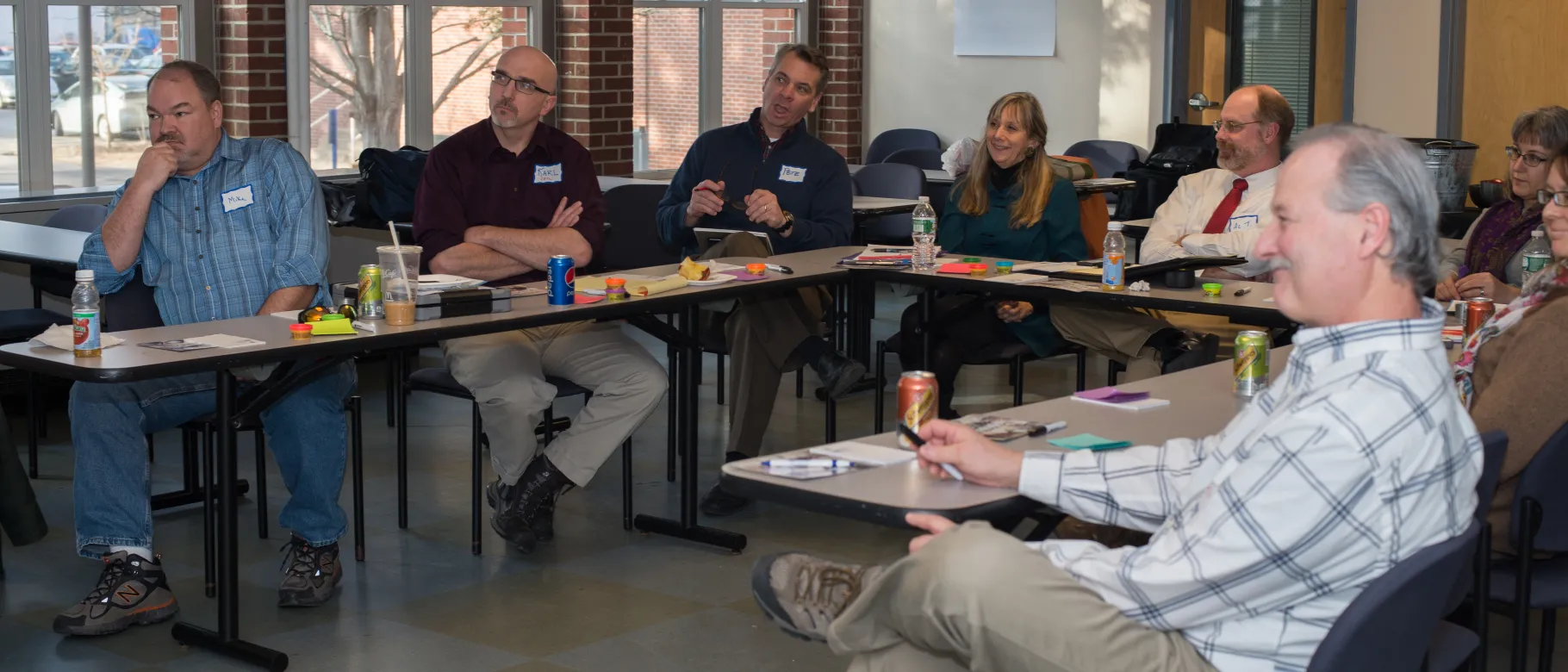 Faculty discuss classroom renovation plan