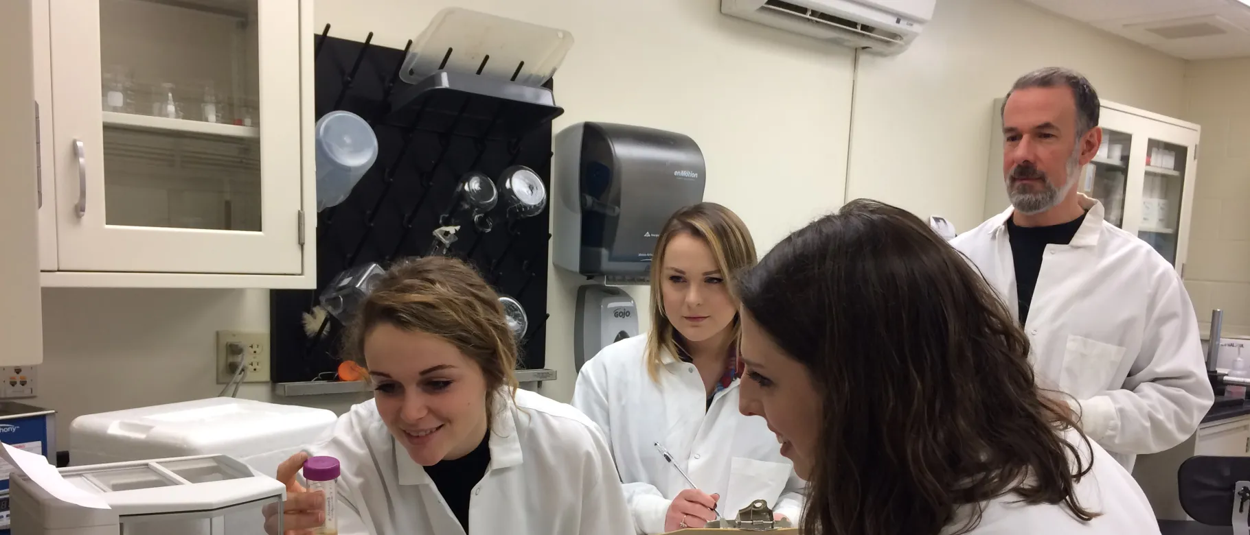 Stevenson and undergraduate research students Philomena Richard, Sarah Couture, Emily Payne