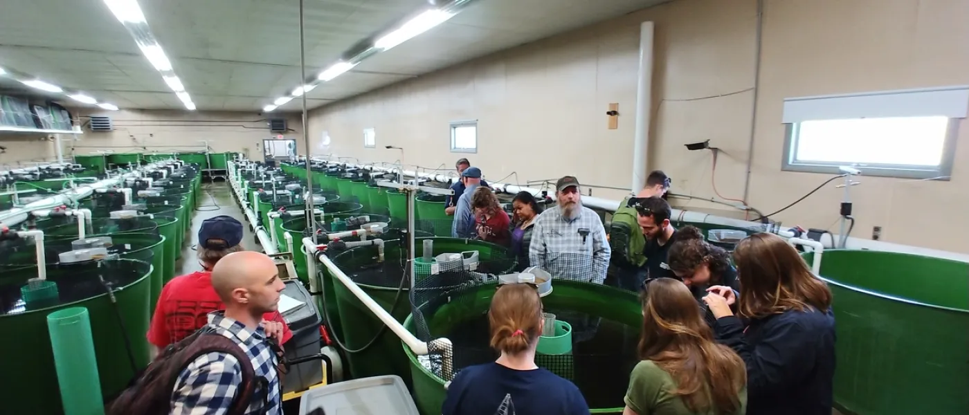 Students visit an aquaculture facility