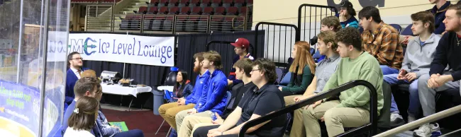 Business Department students attend an industry night panel featuring local sports and recreation professionals