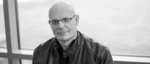 Head shot photo of David Livingstone Smith