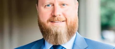 Headshot of U N E employee Colin David Pears