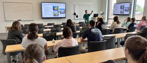 UNE helps high schoolers