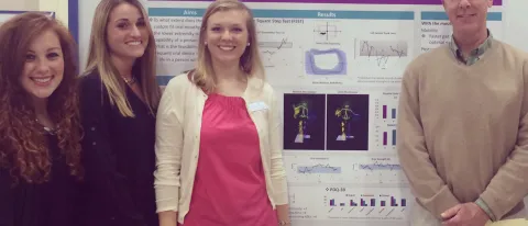 UNE DPT students publish research