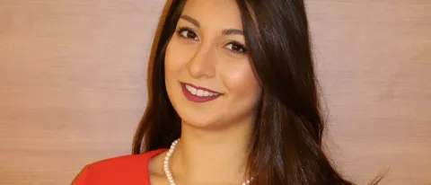Yalda Rostamnezhad