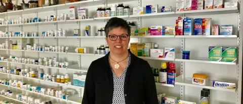 UNE College of Pharmacy's Leslie Ochs