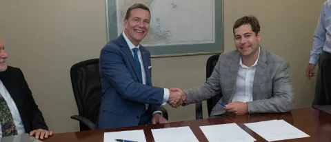 President James Herbert and TNC Global Lead for Aquaculture Robert Jones 