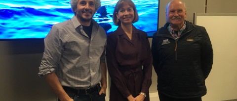 Symposium keynote speaker and award-winning underwater photographer Keith Ellenbogen with Susan Farady and Barry Costa-Pierce