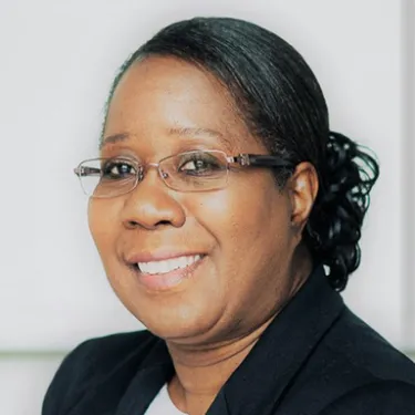 Headshot of Carol Ewan Whyte