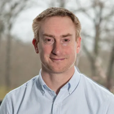 Headshot of Zach Olson