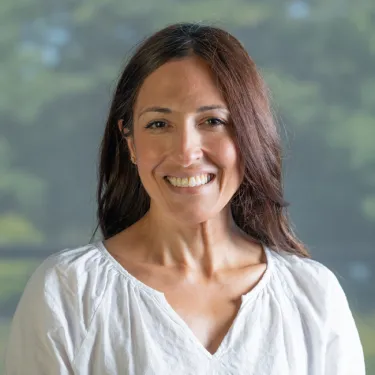 Headshot of Katie Starr