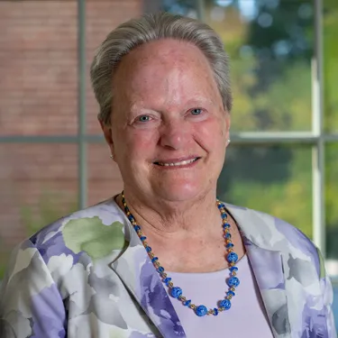 Headshot of Eileen Ricci
